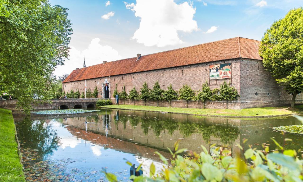 Landgoed Kasteel Limbricht Bed & Breakfast Ngoại thất bức ảnh