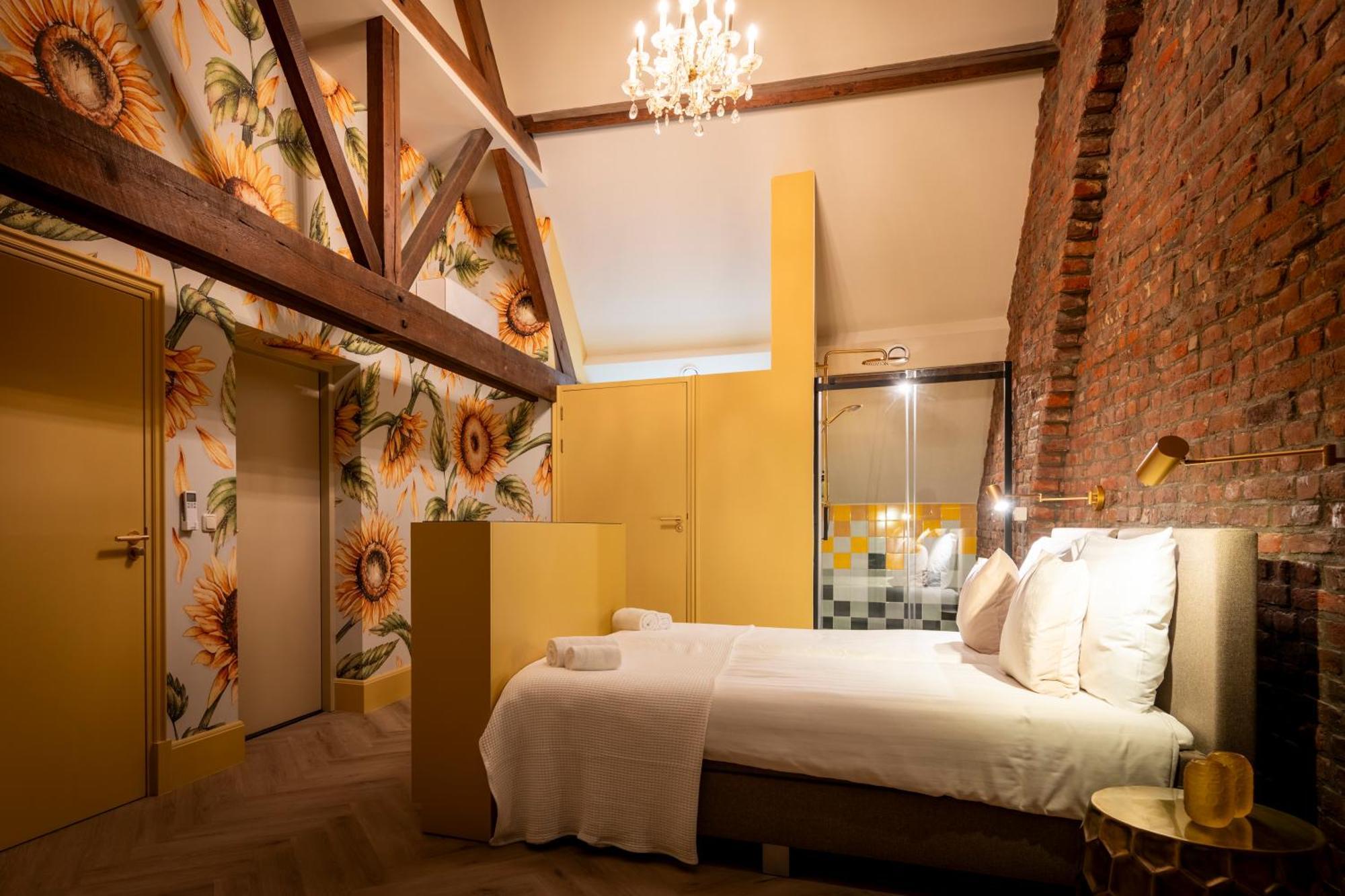 Landgoed Kasteel Limbricht Bed & Breakfast Ngoại thất bức ảnh